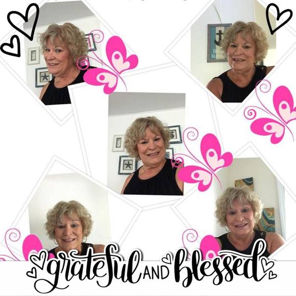 Meet your Posher, Debbi - Picture 1 of 1